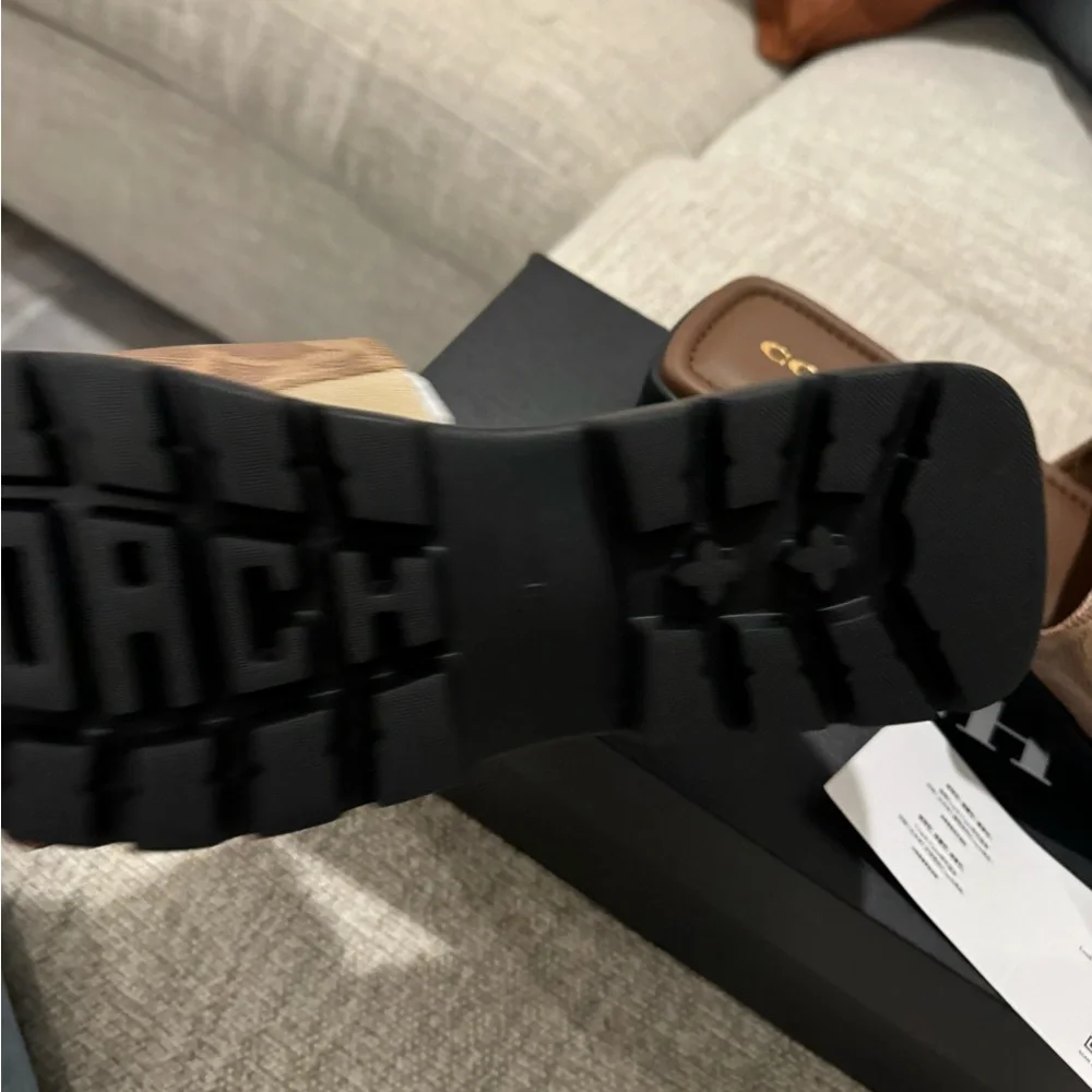 Coach Tan Women's Slide Sandals - Picture 4 of 9